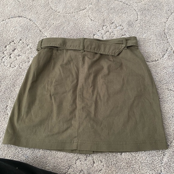 Urban heritage green skirt - Picture 2 of 3